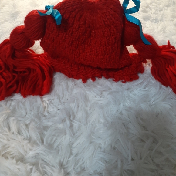 Adult Women's Winter Hat Party Costume Accessory Braided Pigtail Wig Red. - Picture 6 of 7